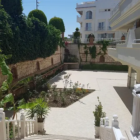Club Aegean Apartment